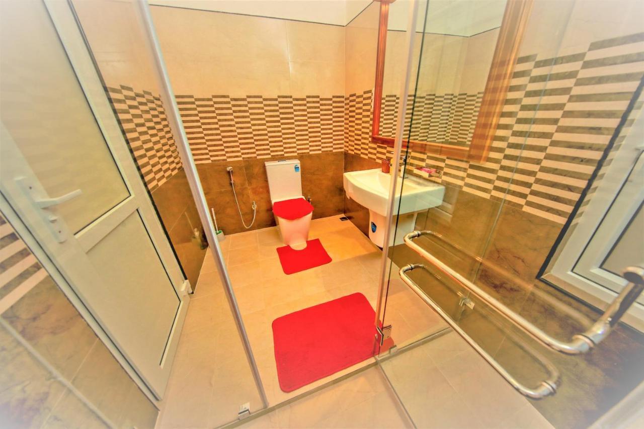 Y&Y Residence كاندي المظهر الخارجي الصورة