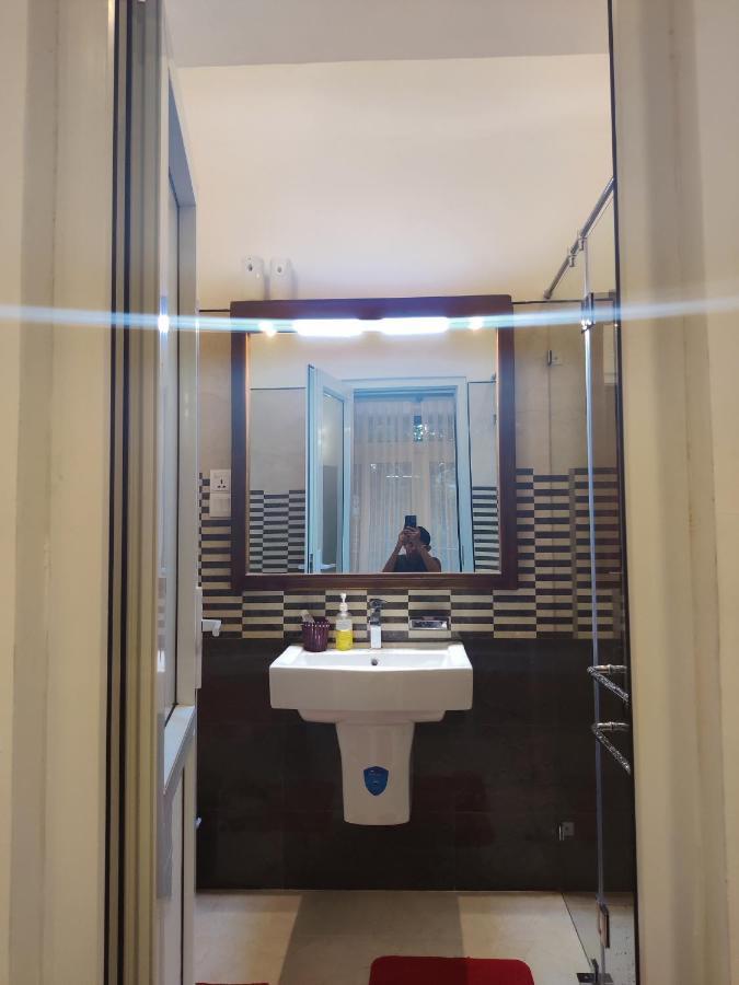 Y&Y Residence كاندي المظهر الخارجي الصورة