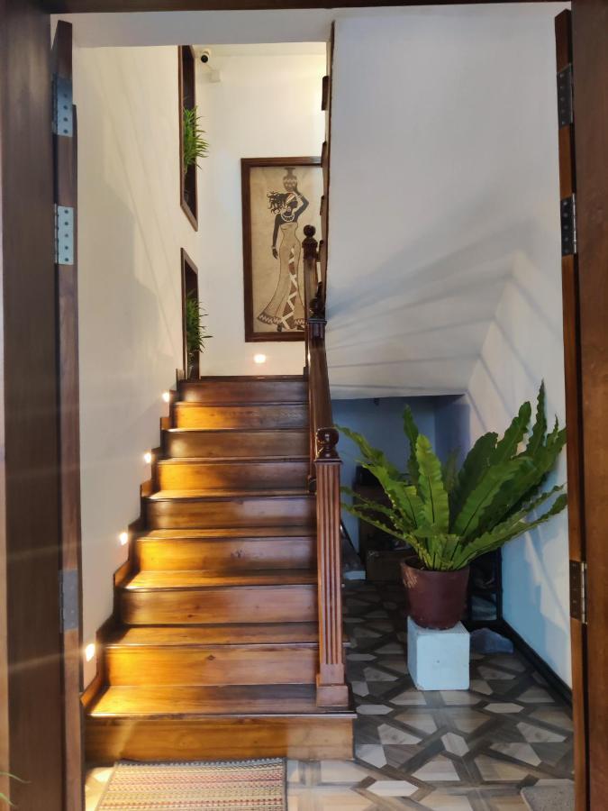 Y&Y Residence كاندي المظهر الخارجي الصورة